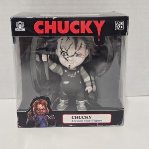 Warner Bros. Chucky @ToyBros